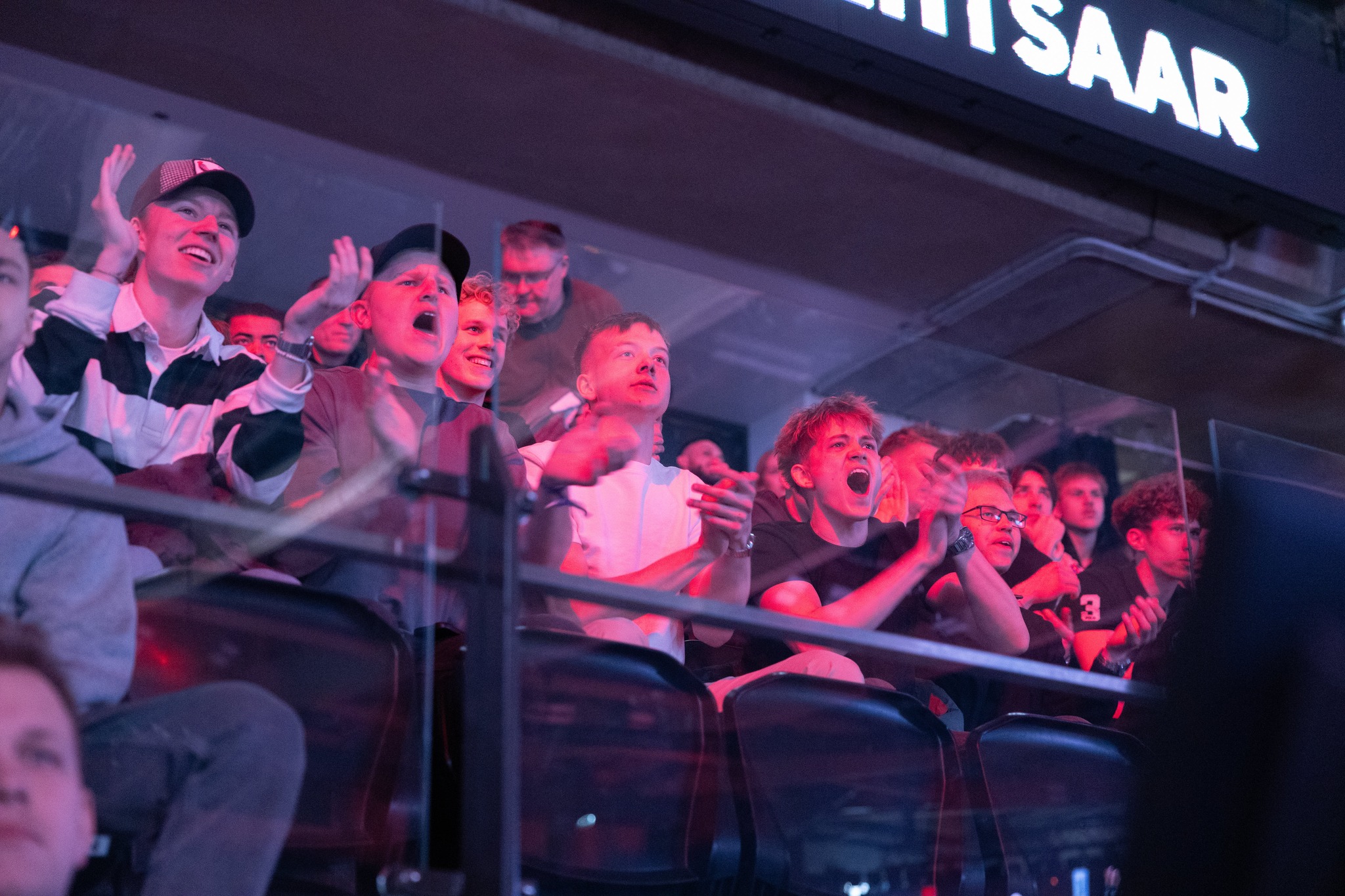 Üle 3300 pealtvaataja! Kas leiad end publiku seast!👀
Täispika galerii leiad meie Flickrist - link on bios!

// 

Over 3300 spectators! Can y